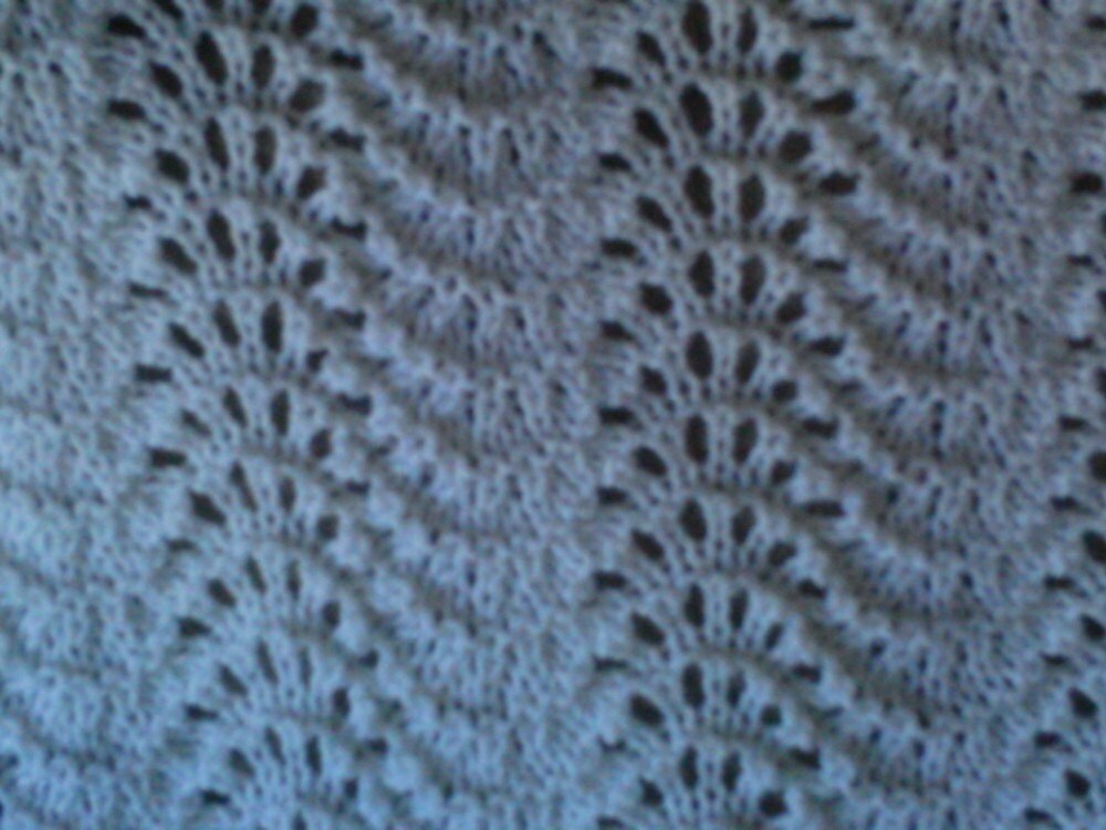 Feather and Fan baby blanket - Christening / Baptism