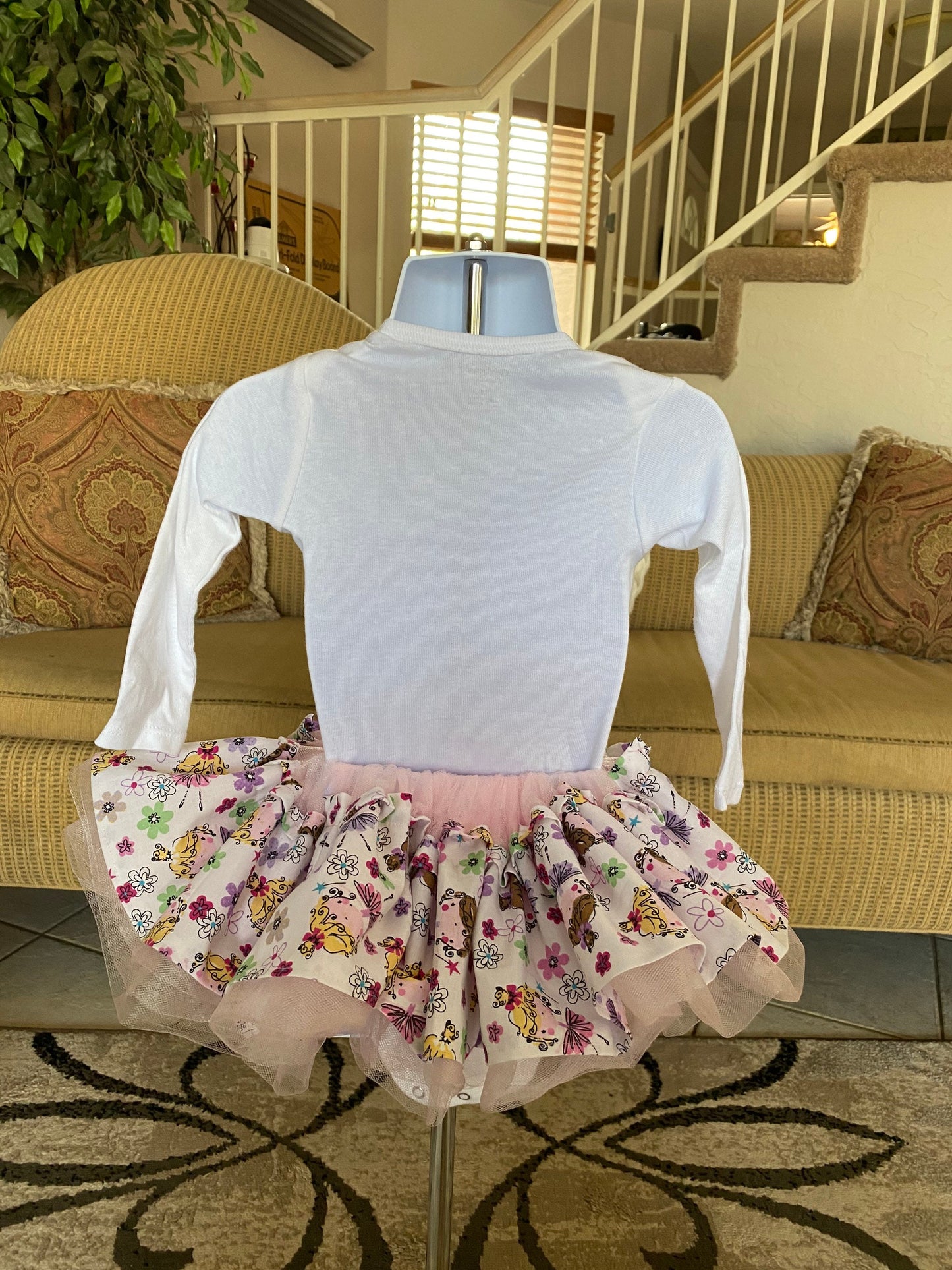 Ballerina Dancers Tutu/Tutu outfit/Dancer Tutu outfit/Birthday tutu/ballerina tutu/tutu set/tutu dress outfit set/girls tutu/fun tutu/ gift