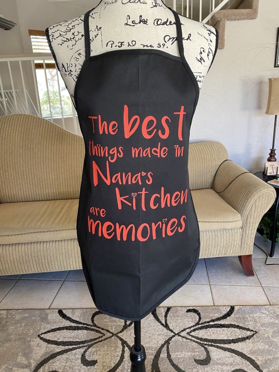 Nana apron / grandma apron / nana's kitchen / custom apron / personalized apron / customized apron / kitchen apron / grandmas kitchen gift