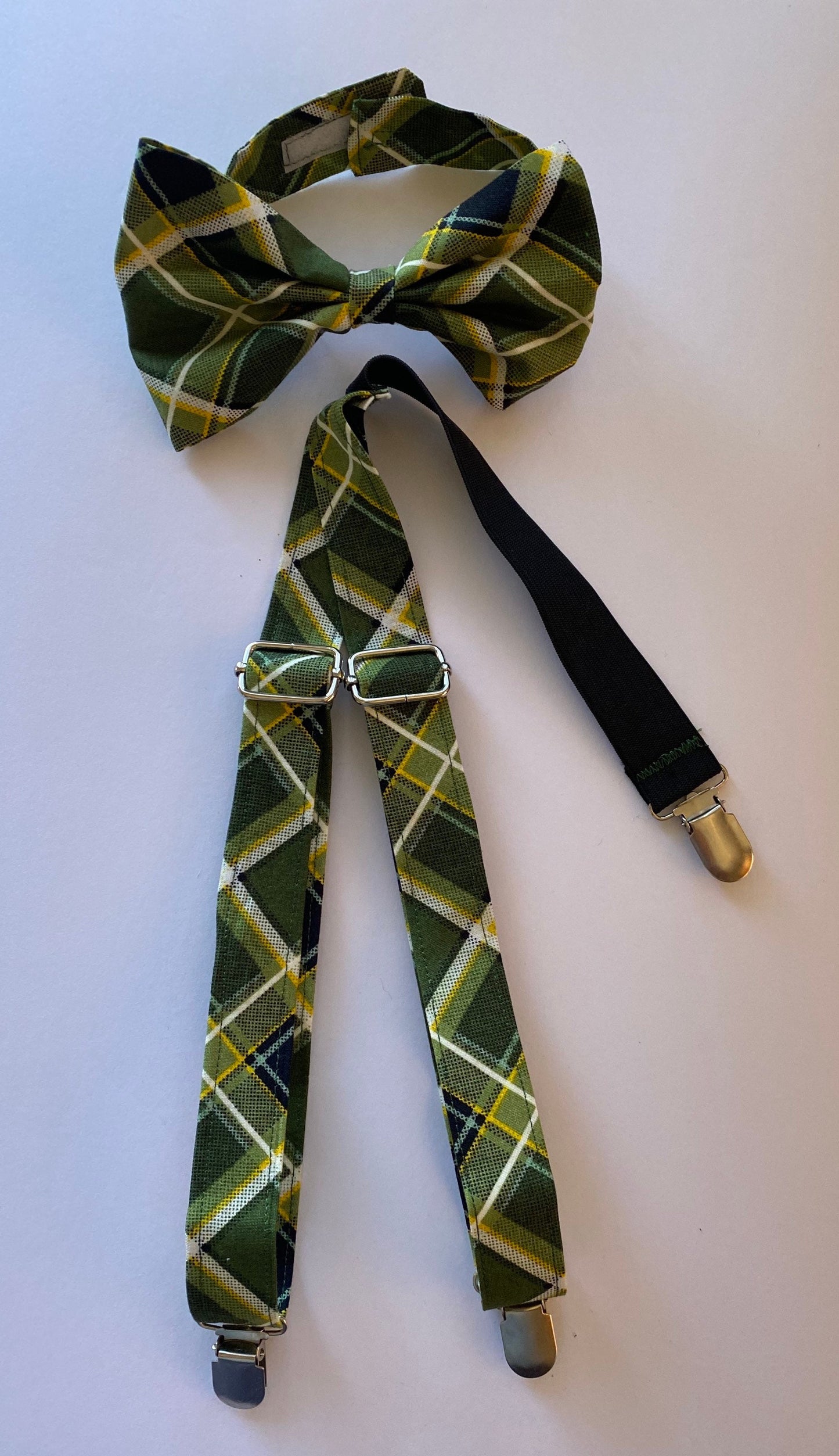 Customized bow tie and suspenders adjustable
