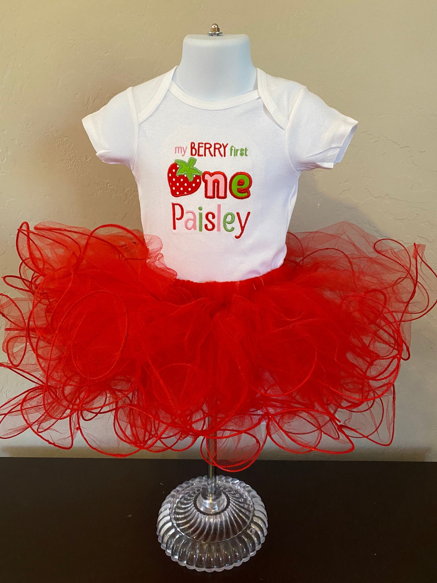 My Berry First One Cupcake Tutu dress birthday outfit Onesie and tutu set first birthday Strawberry personalized gift applique smash cake