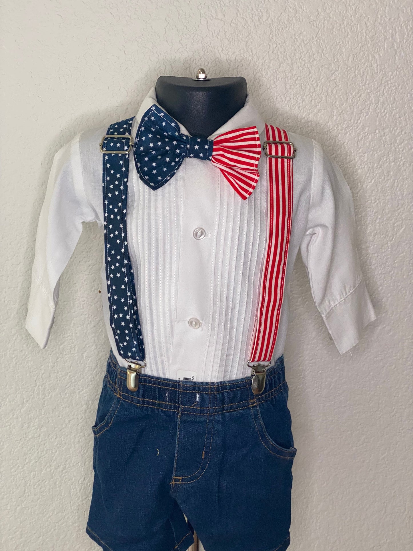 American flag bowtie and suspenders. Available in many sizes and variations. Customizable. fashionable way to show your patriotism!