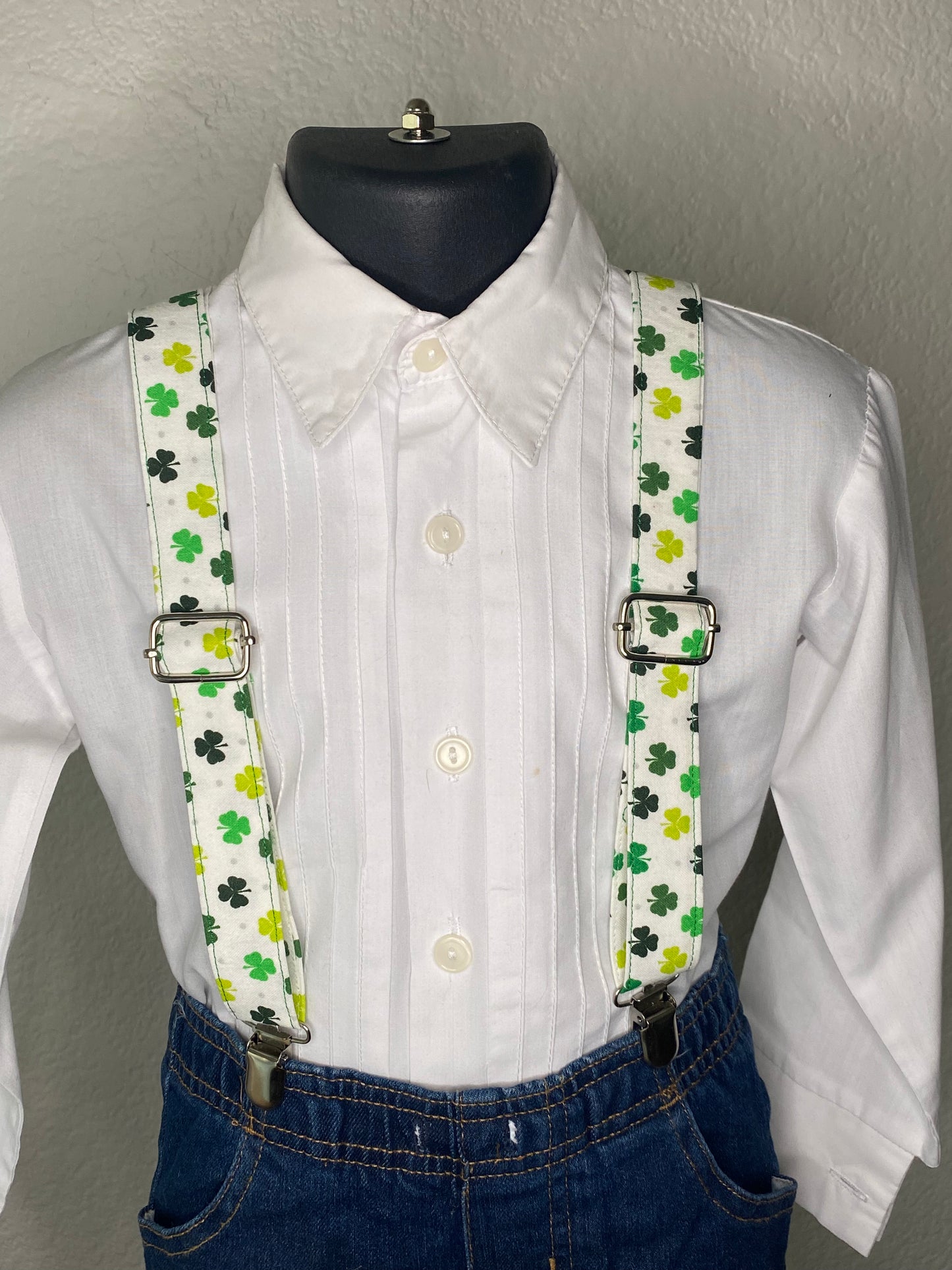 St. Patrick’s Day shamrock clover bow tie and suspenders custom adjustable Velcro birthday outfit photo prop bowtie Wedding special occasi