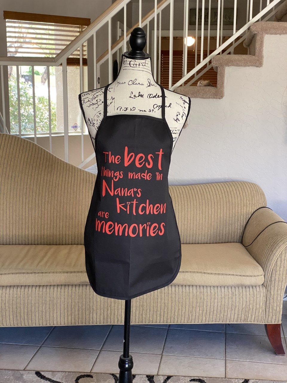Nana apron / grandma apron / nana's kitchen / custom apron / personalized apron / customized apron / kitchen apron / grandmas kitchen gift