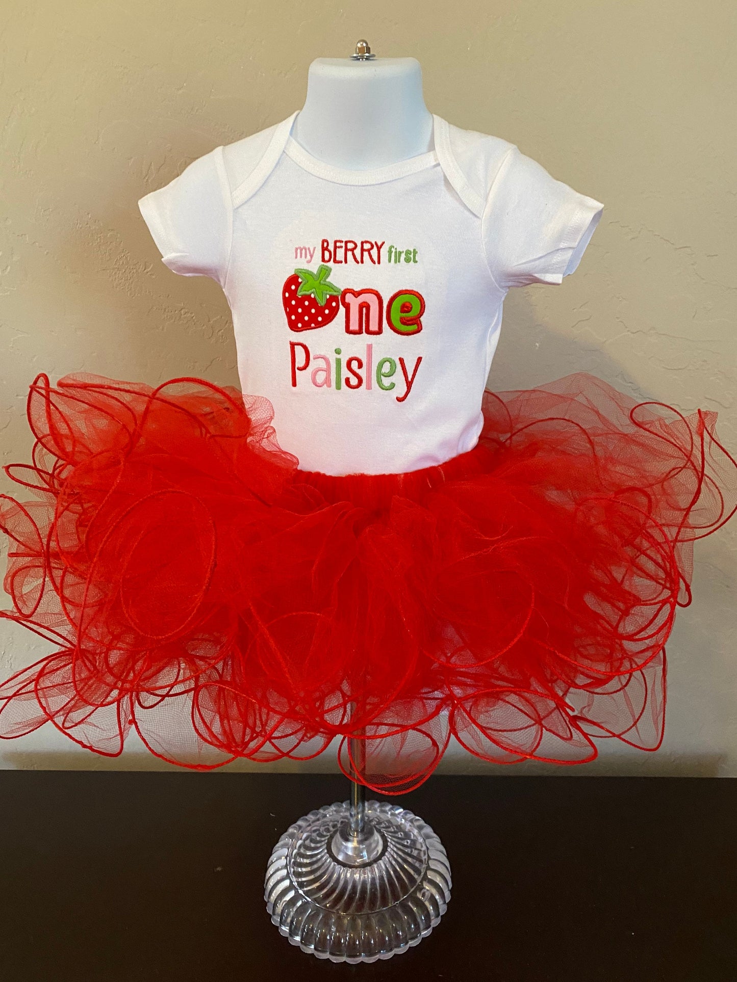 My Berry First One Cupcake Tutu dress birthday outfit  Onesie and tutu set first birthday Strawberry personalized gift applique smash cake
